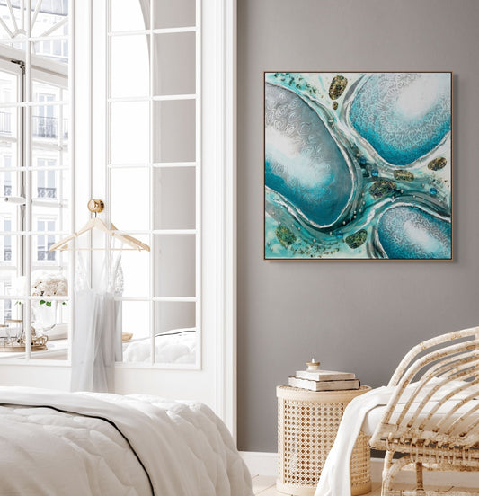 Moon Dancing by the Ocean - Studio One Noosa